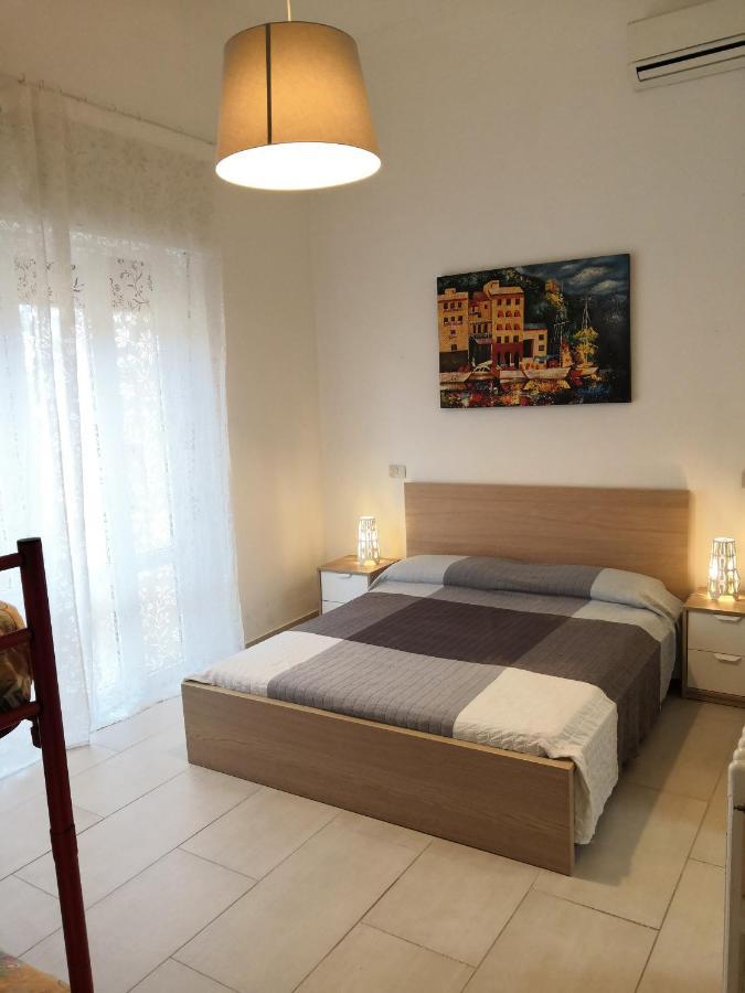Residence Hotel Vittoria Tirrenia Eksteriør billede